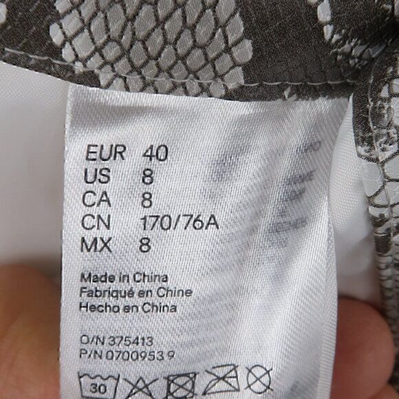 DIVIDED BY H&M GREY FAUX SNAKESKIN MINI SKIRT SIZE 8 - Picture 3 of 8